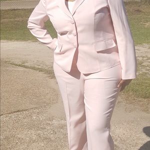 Meet your Posher, Marilyn